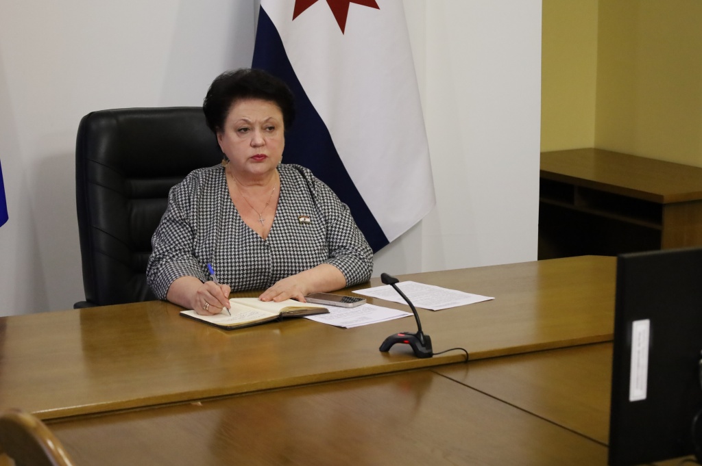 Заместитель Председателя Госсобрания Мордовии Наталья Долматова по ВКС приняла участие в заседании Госдумы России, на котором принят федеральный закон, направленный на обеспечение здравоохранения квалифицированными кадрами и преодоление кадрового дефицита 