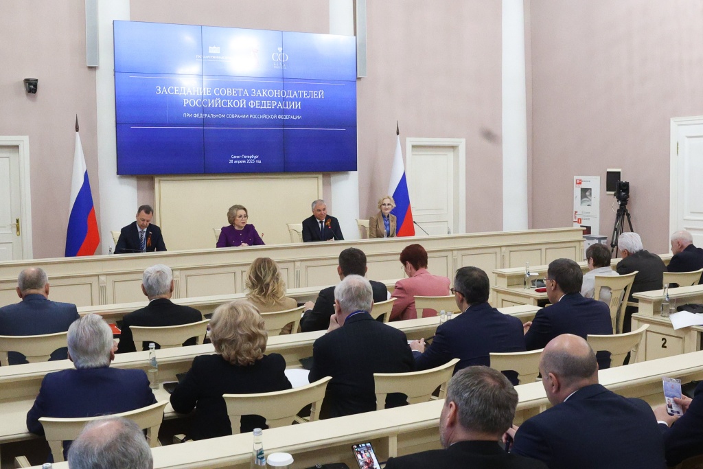 Совет законодателей России обсудил вопросы подготовки врачей и педагогов