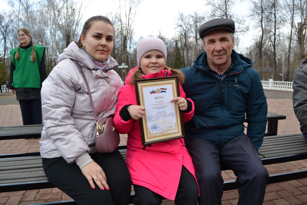 Пернатый квартал_6.jpg Пернатый квартал_6.jpg