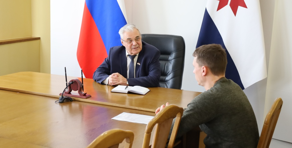 Владимир Чибиркин встретился с финалистом региональной программы «Герои среди СВОих»