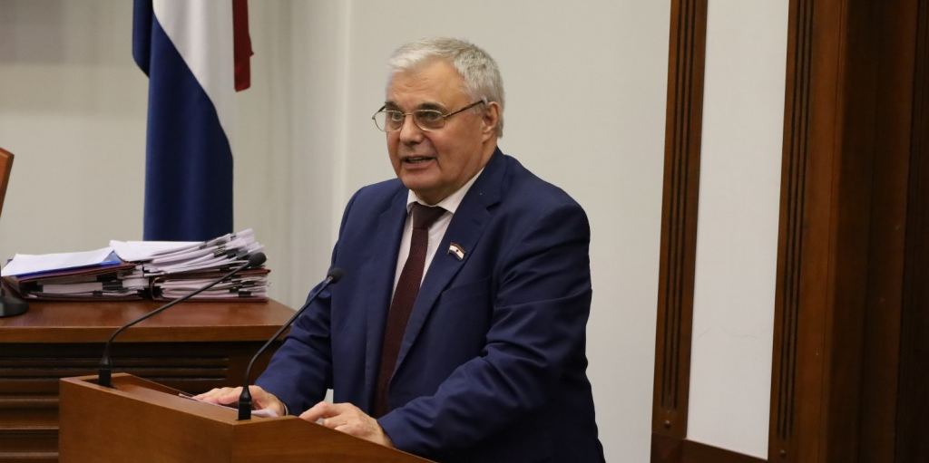 Председатель Госсобрания Мордовии Владимир Чибиркин: «Приоритет в работе законодателей – поддержка участников СВО и семей с детьми»