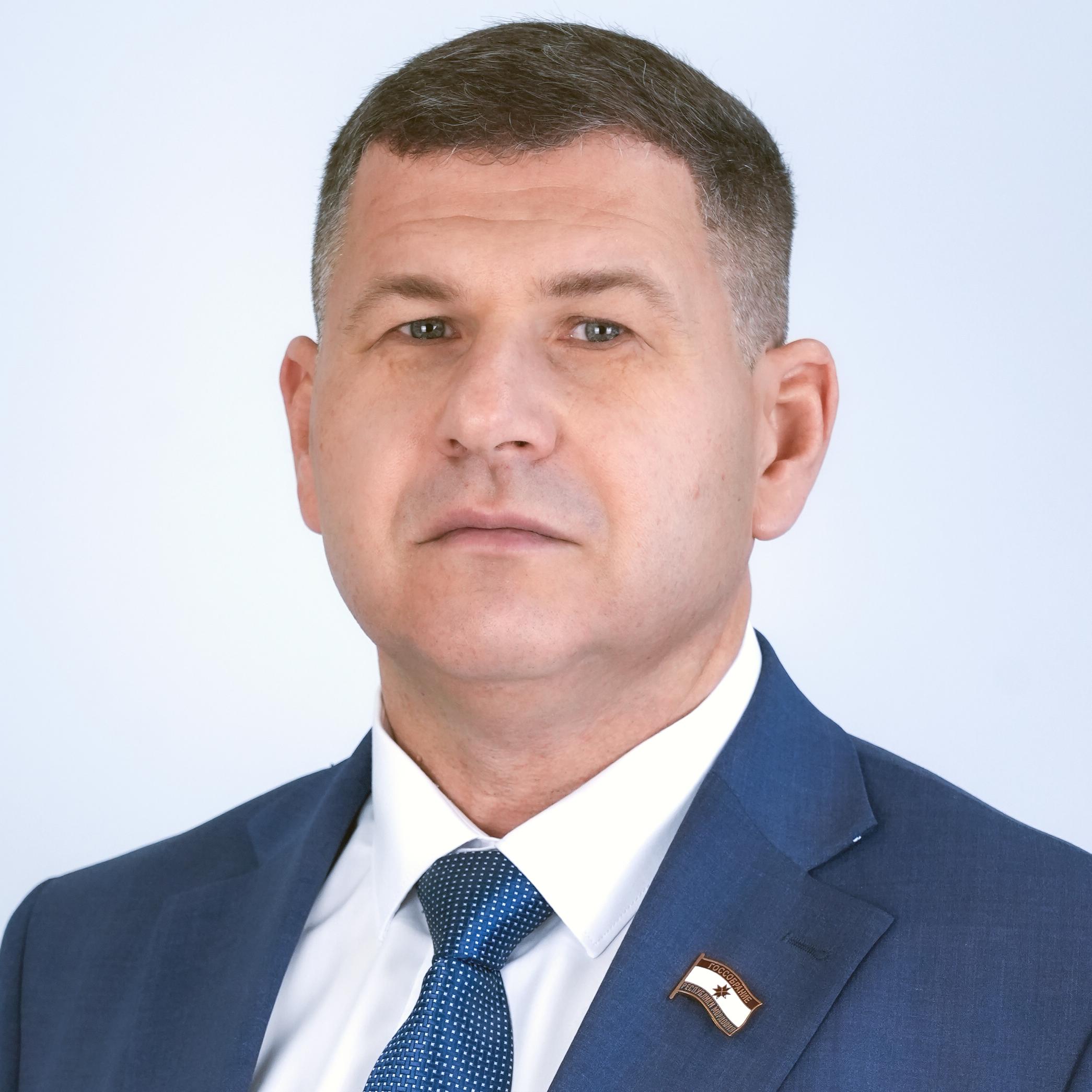 Коннов Юрий Геннадьевич
