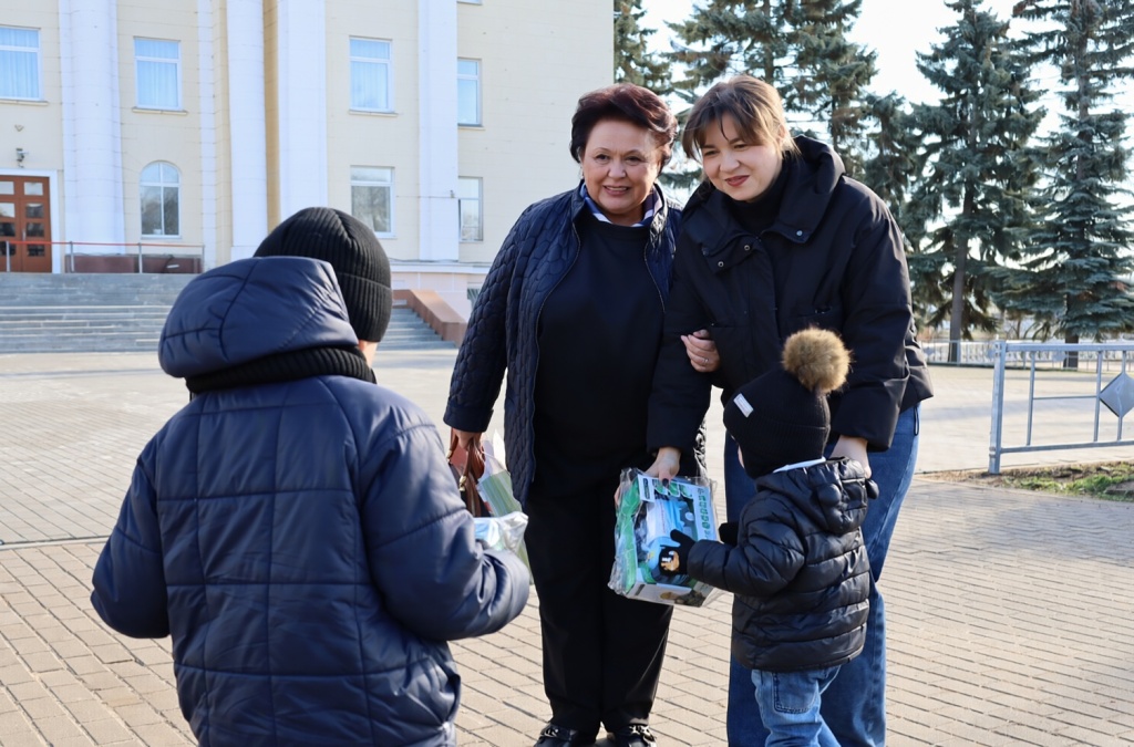  «Ромашка желаний» исполнила мечты еще одной многодетной семьи