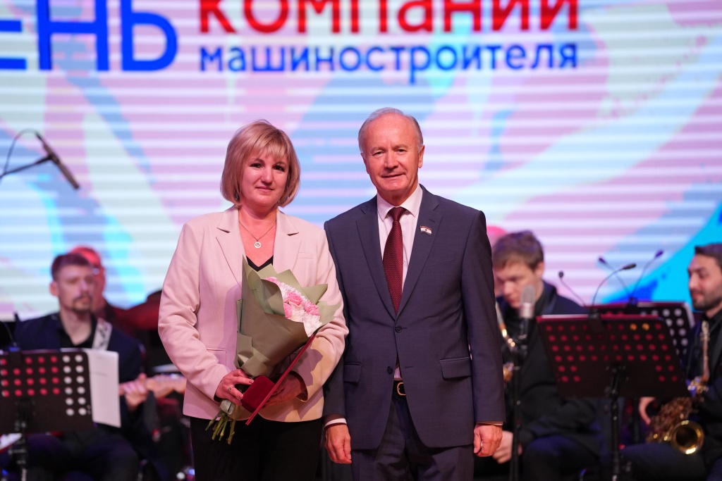 Вдовин РМ Рейл 3.jpg Вдовин РМ Рейл 3.jpg